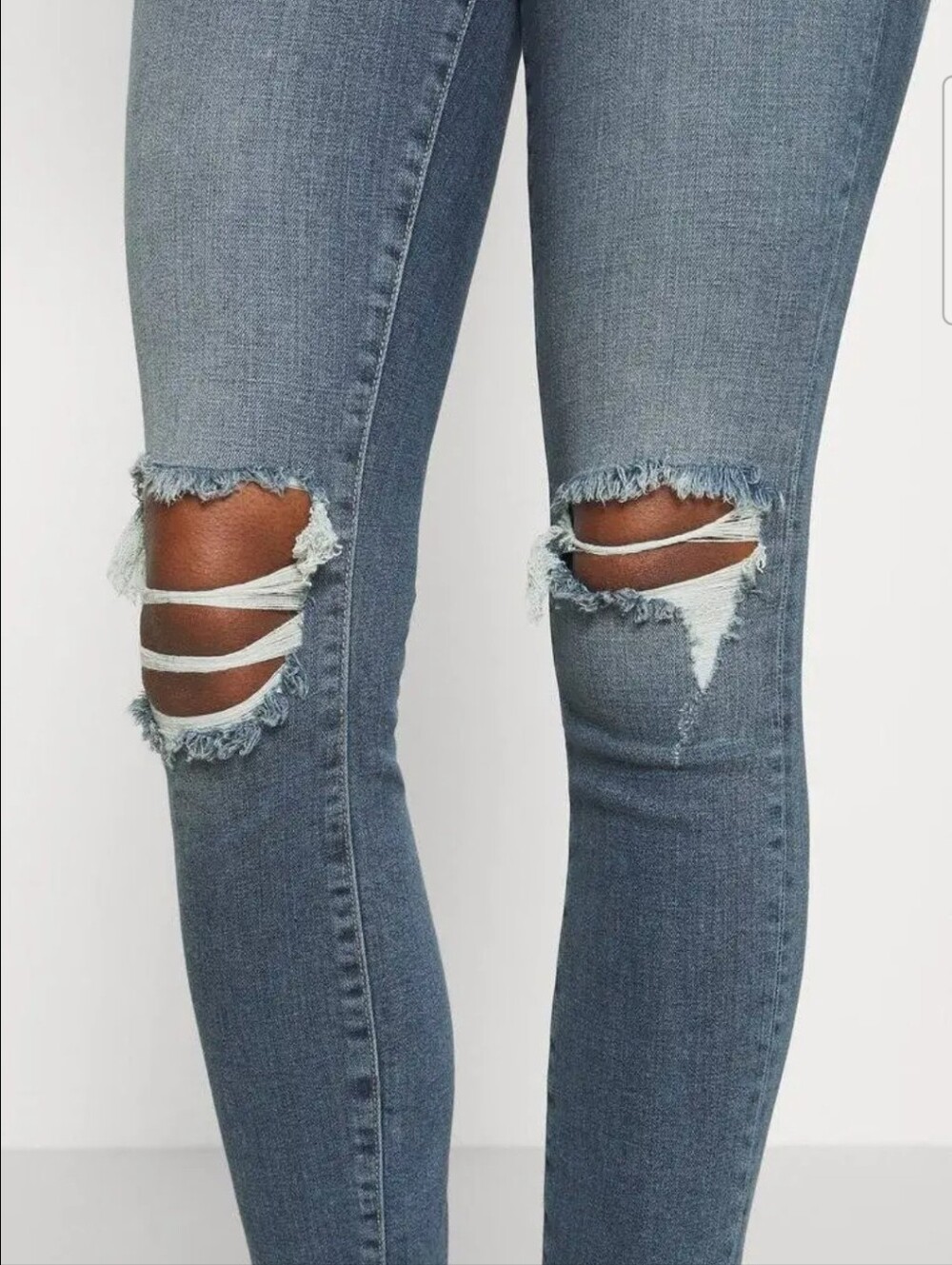 ❤️ GOOD AMERICAN HIGH RISE SKINNY JEANS, DISTRESSED, 6 (28) - Picture 4 of 10